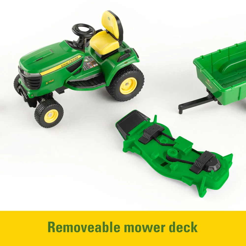 1:16 John Deere X758 Lawn Mower Tractor With Accessories Toy