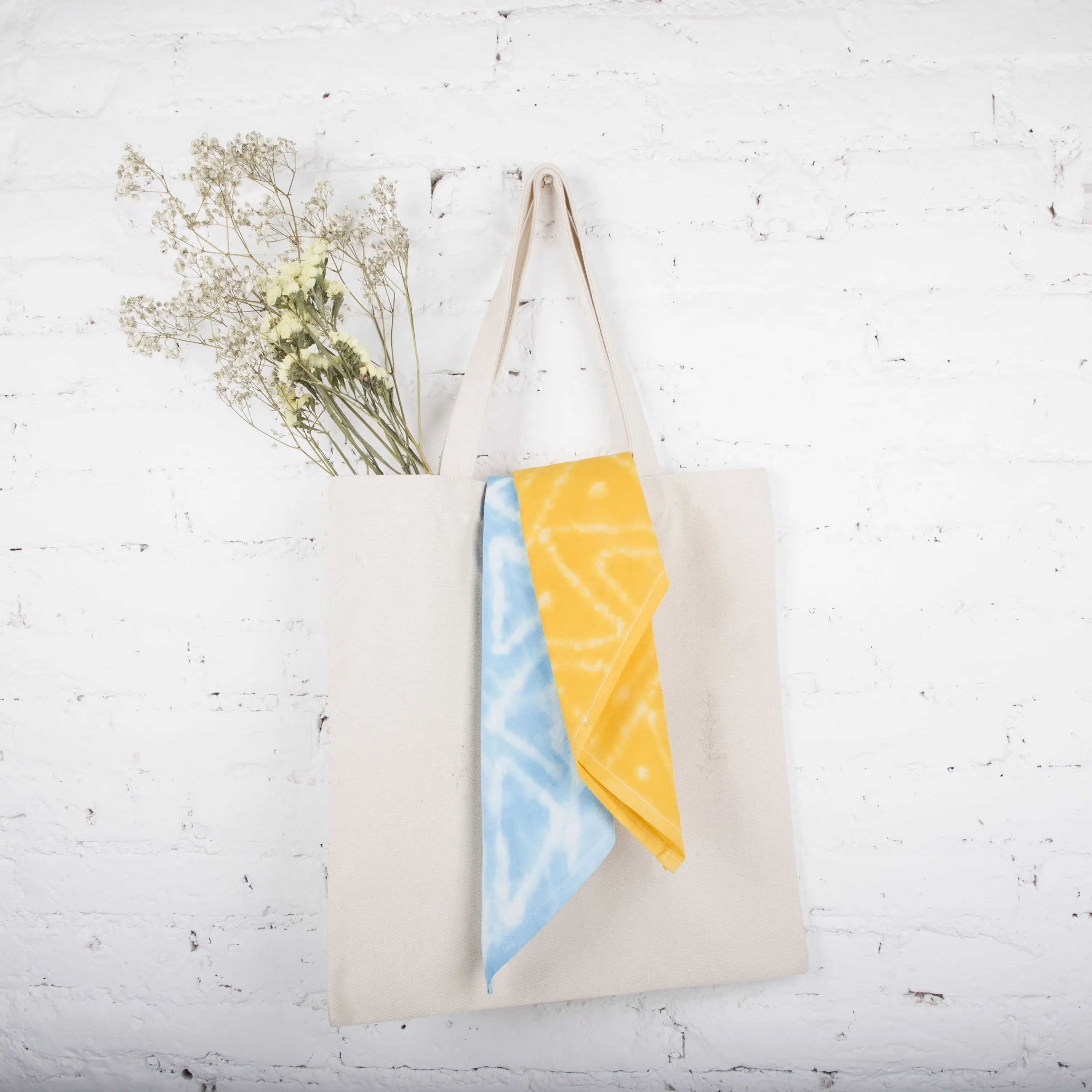 Crafters DIY Hand Dye Batik Bandana