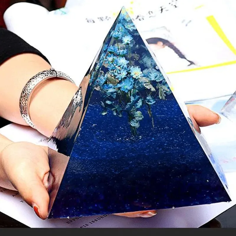 ELMAS Super Large Pyramid Silicone Mold for DIY Jewelry Crafts