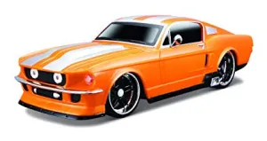 Maisto 1:24 RC Street Series 1967 Ford Mustang GT