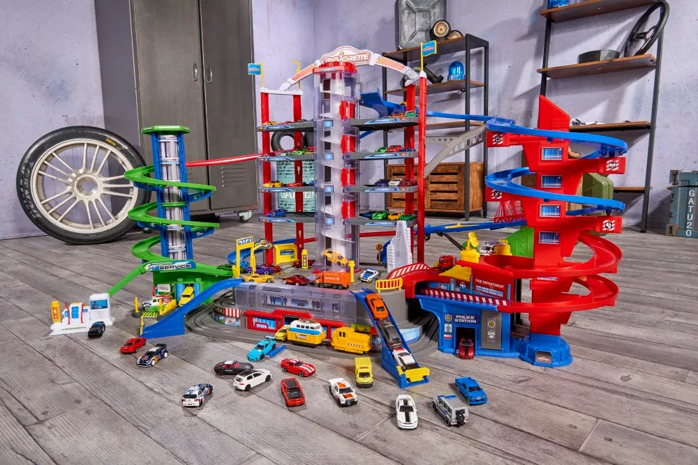 Majorette Mega City Garage W/ 6 Vehicles