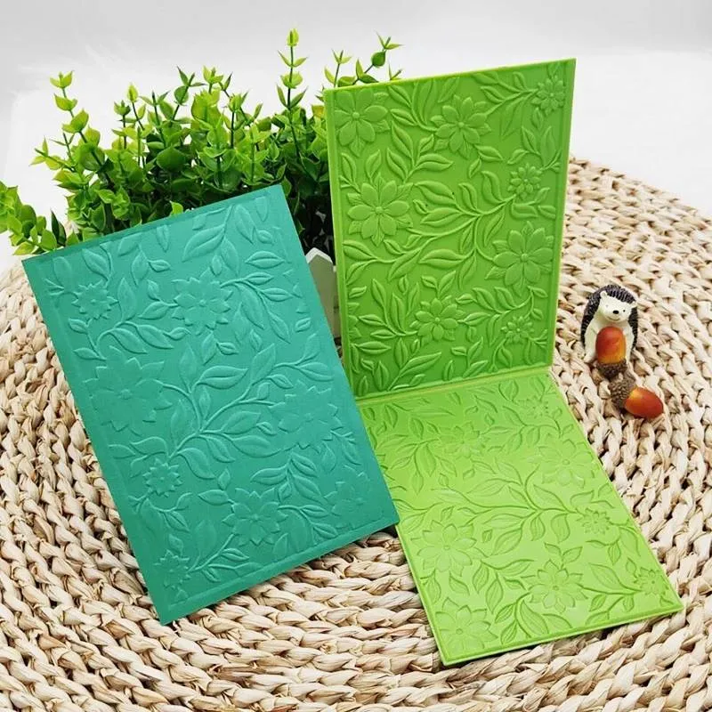 Poppy Crafts 3D Embossing Folder #1 - Flower Vines